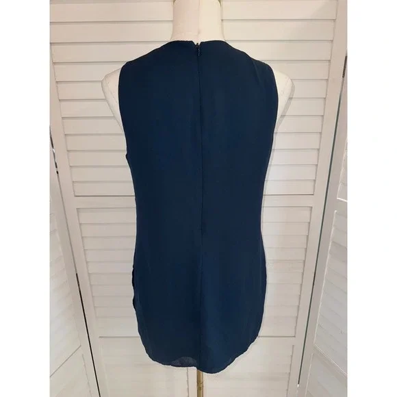 White House Black Market Blouse Women Teal Embroidered Sequin Sleeveless Size 4 - Picture 10 of 10